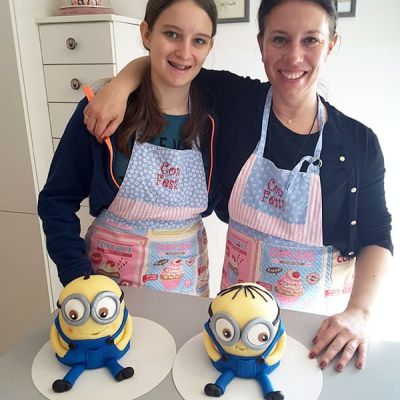 Minion Torten im Mutter-Tochter-Backkurs