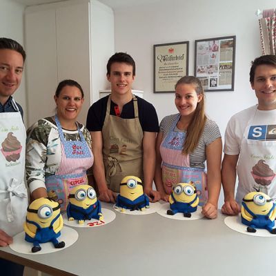 Gemeinsam Backen Miniontorte