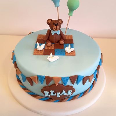 Geburtstagstorte mit Teddybär