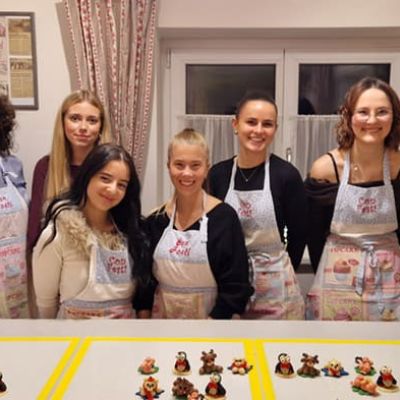 Modellierkurs als Teambuilding in der Backstube von Con Festi in Völs bei Innsbruck