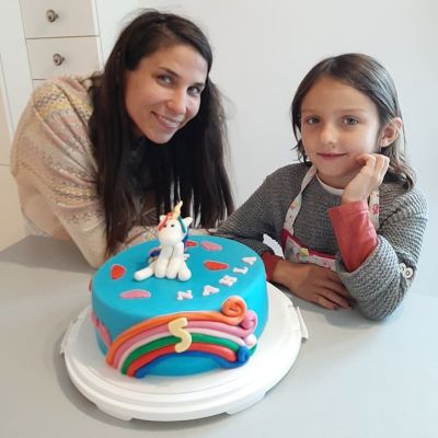 Mutter und Kind Torten dekorieren 