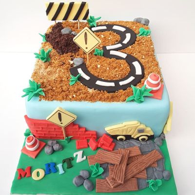 Geburtstagstorte für Moritz mit Baustelle und Straße