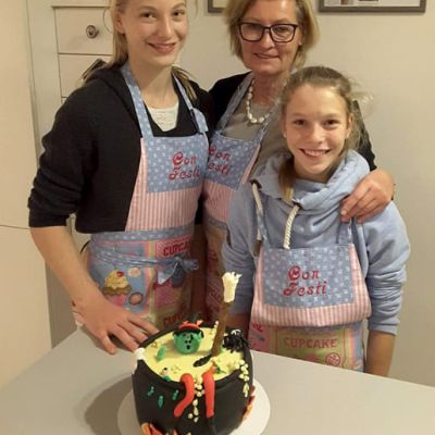 Gemeinsam Backen mit Oma und Enkelinnen