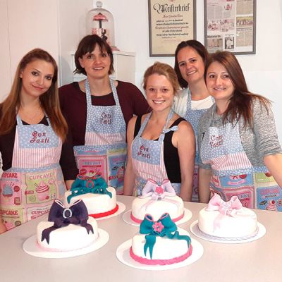 Gemeinsam Backen Backkurs Schleifentorte