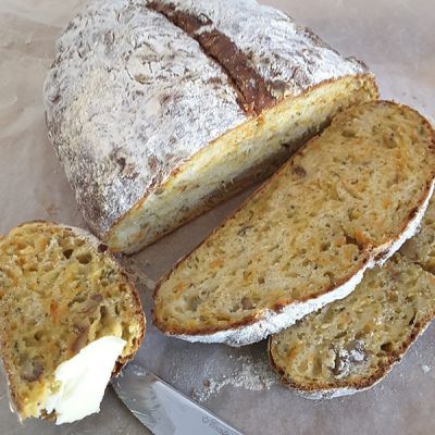 Brot backen im Brotbackkurs bei Con Festi